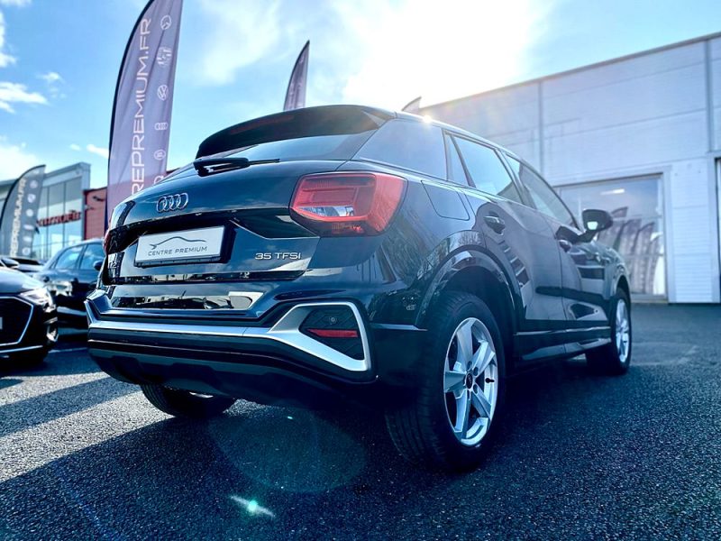 AUDI Q2 35 TFSI S Tronic S Line
