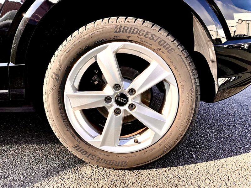 AUDI Q2 35 TFSI S Tronic S Line