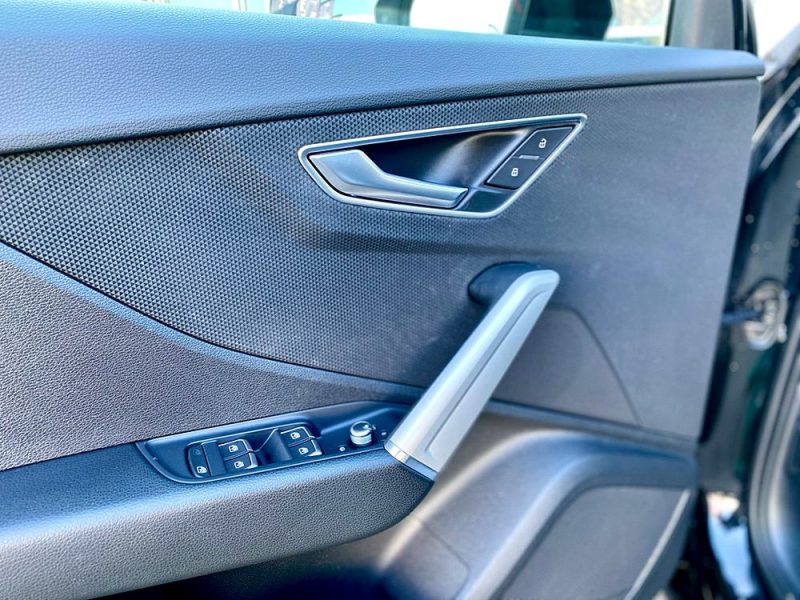 AUDI Q2 35 TFSI S Tronic S Line