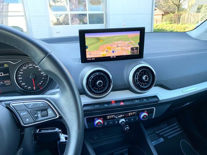 AUDI Q2 35 TFSI S Tronic S Line