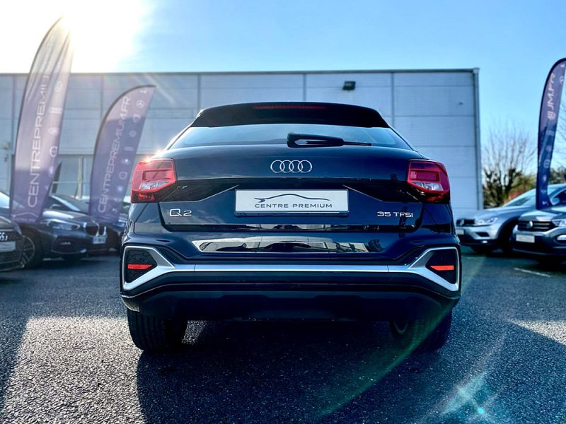 AUDI Q2 35 TFSI S Tronic S Line