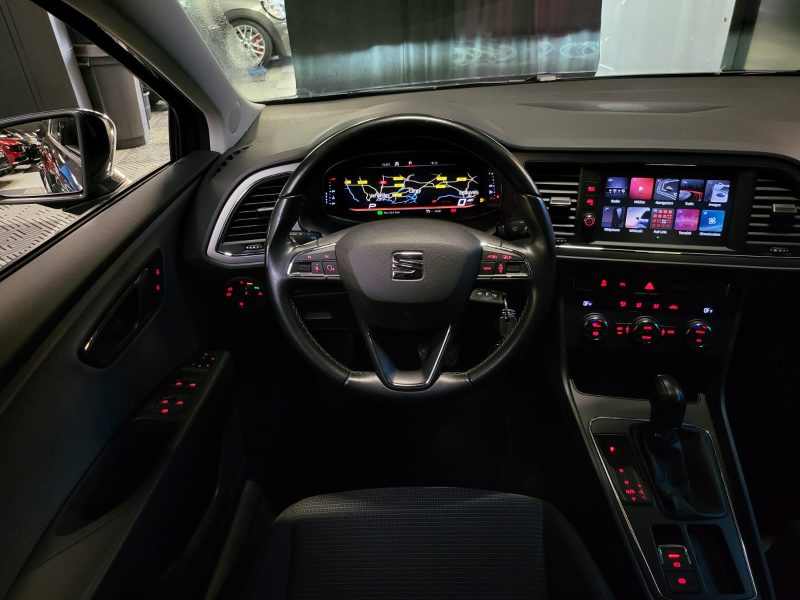 SEAT LEON 1.6 TDI DSG7 115Cv STYLE / VIRTUAL COCKPIT + CARPLAY + SUIVIE COMPLET SEAT /