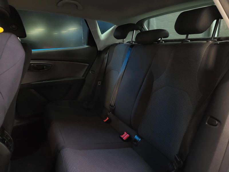 SEAT LEON 1.6 TDI DSG7 115Cv STYLE / VIRTUAL COCKPIT + CARPLAY + SUIVIE COMPLET SEAT /