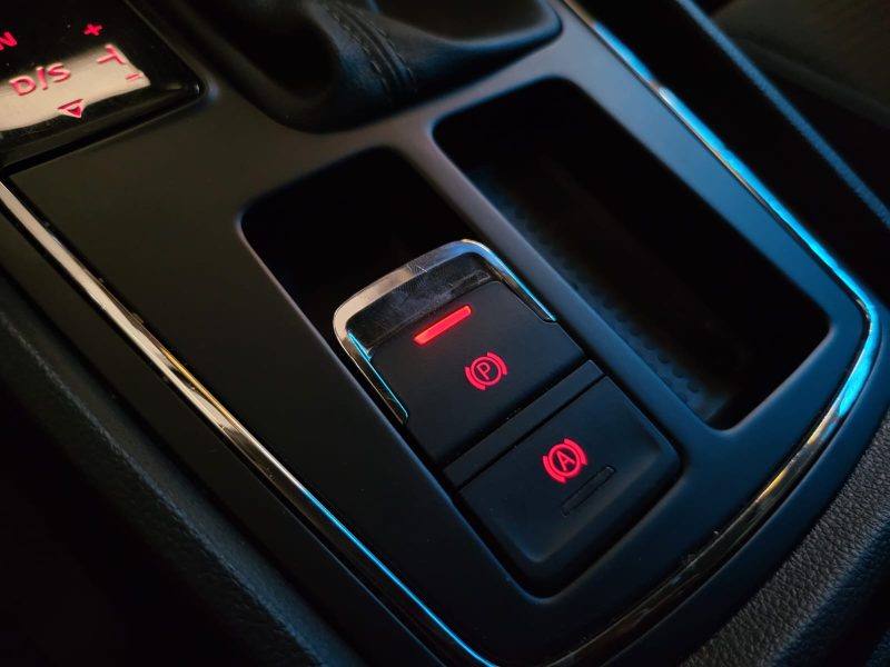 SEAT LEON 1.6 TDI DSG7 115Cv STYLE / VIRTUAL COCKPIT + CARPLAY + SUIVIE COMPLET SEAT /