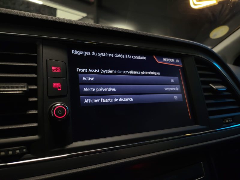 SEAT LEON 1.6 TDI DSG7 115Cv STYLE / VIRTUAL COCKPIT + CARPLAY + SUIVIE COMPLET SEAT /