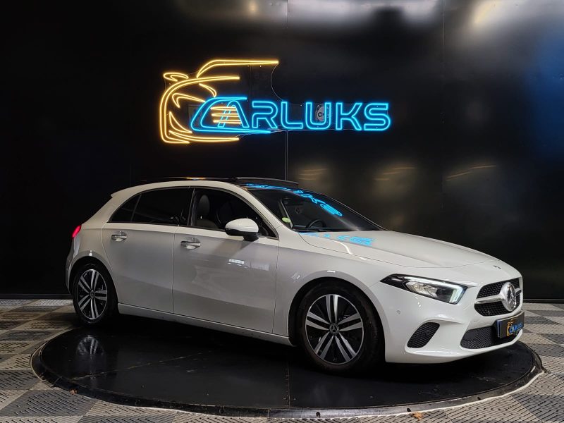 MERCEDES CLASSE A 180d 2.0 8G-DCT PROGRESSIVE LINE / TOIT OUVRANT + CARPLAY + KEYLESS /
