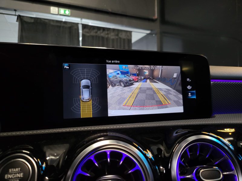 MERCEDES CLASSE A 180d 2.0 8G-DCT PROGRESSIVE LINE / TOIT OUVRANT + CARPLAY + KEYLESS /