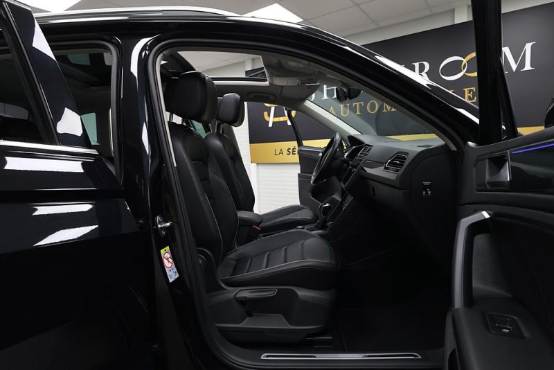 VOLKSWAGEN TIGUAN 2.0 TDI 200 - Elegance Exclusive 4Motion DSG7