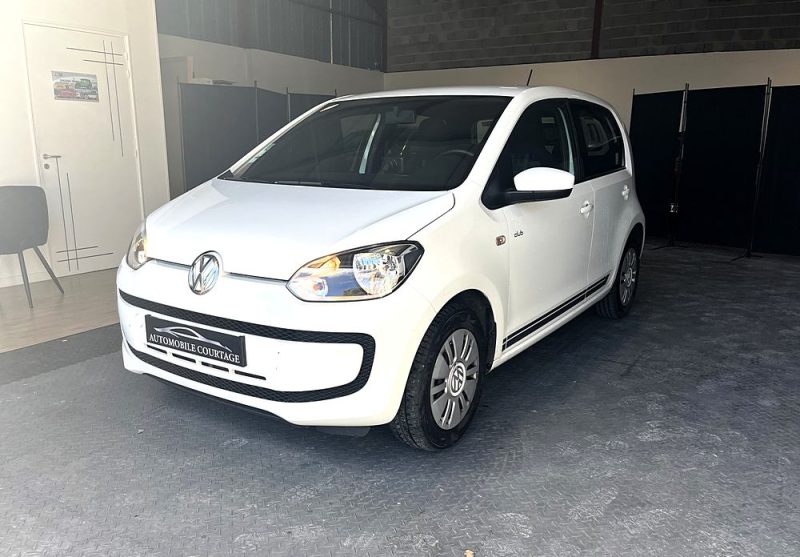 VOLKSWAGEN UP! 2015