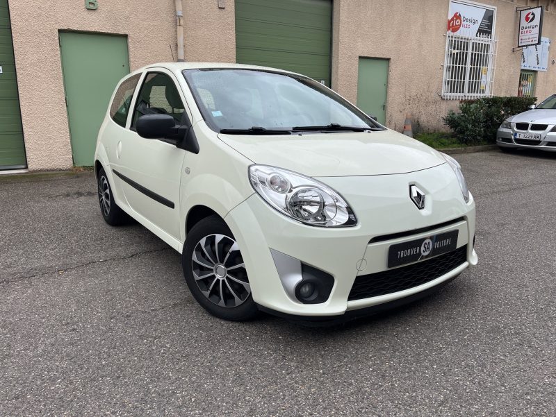 RENAULT TWINGO II 2011
