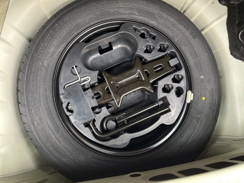 RENAULT TWINGO II 2011