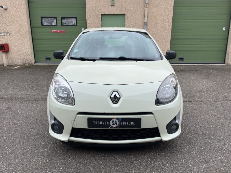 RENAULT TWINGO II 2011