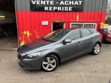VOLVO V40 2013