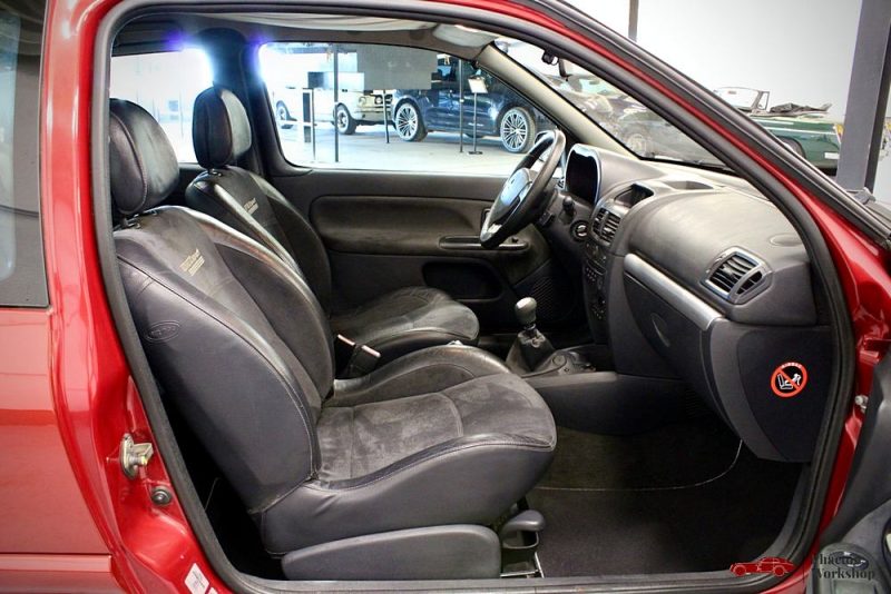 RENAULT CLIO 2 RS PHASE 2  2002