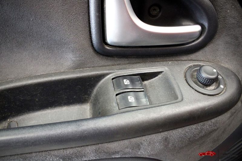 RENAULT CLIO 2 RS PHASE 2  2002