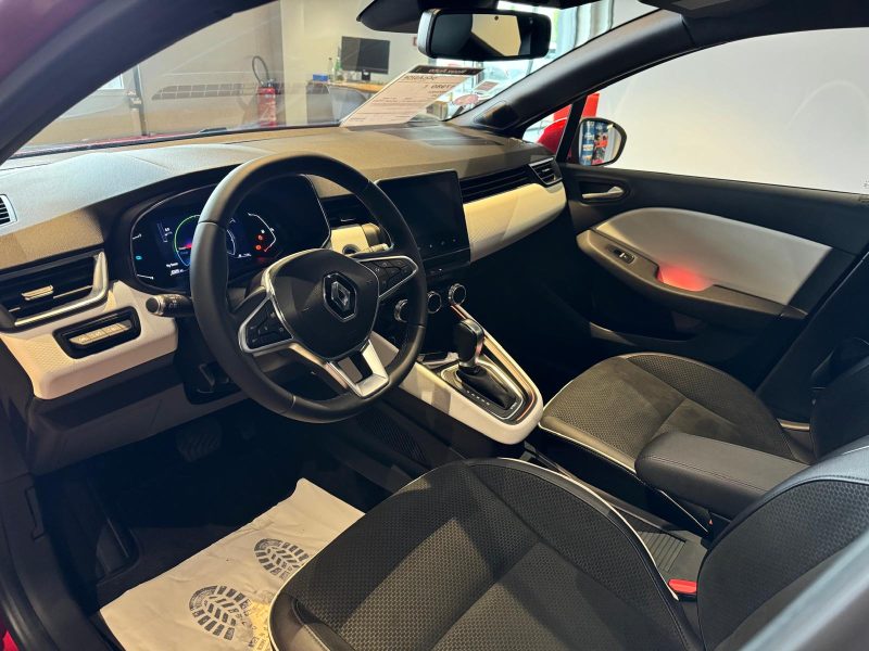 RENAULT CLIO 2020