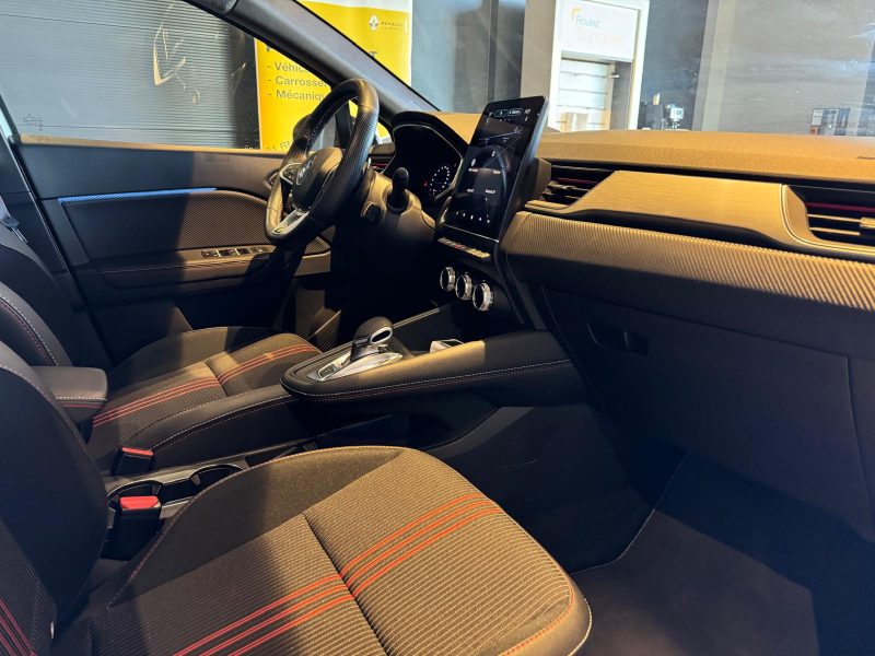 RENAULT CAPTUR  2022