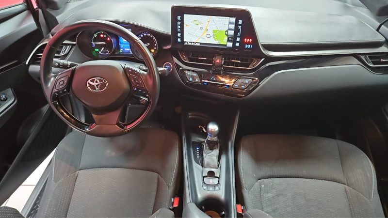 Toyota C-HR SUV DYNAMIC BUSINESS 122cv/TVA RECUPERABLE/1 ERE MAIN