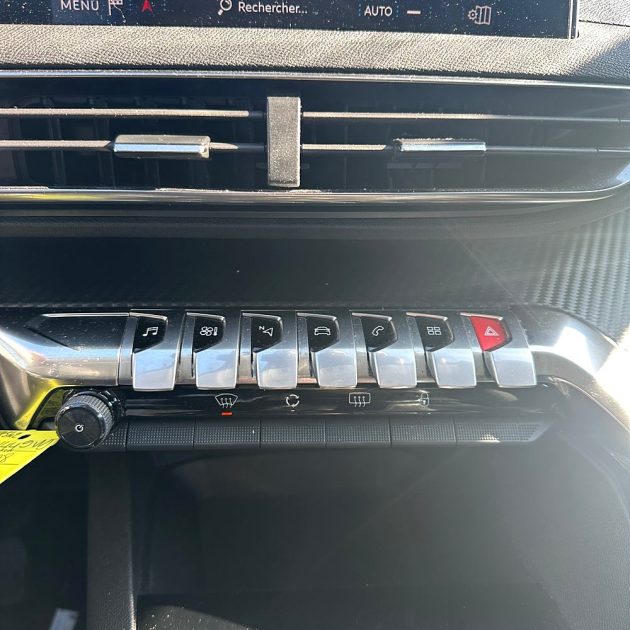 PEUGEOT 3008 1.5 BLUE HDI 130 cv ACTIVE BUSINESS Garantie 12 mois