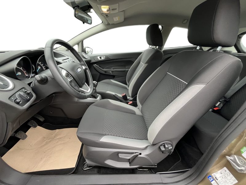 Ford Fiesta 1.25i 82ch 1.Main *13900km*