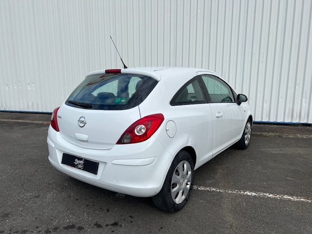 OPEL CORSA 2011