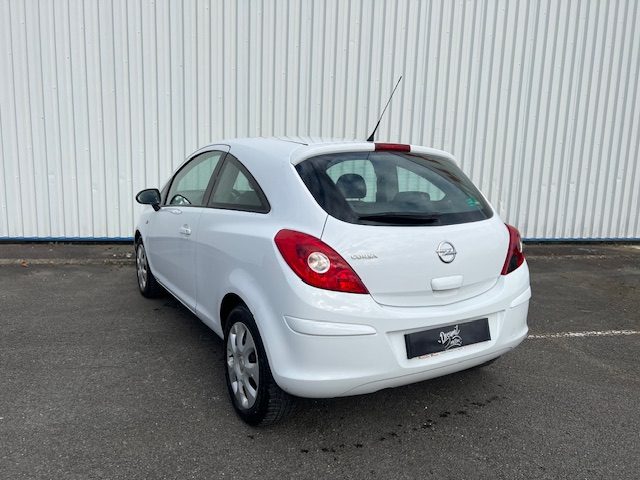 OPEL CORSA 2011