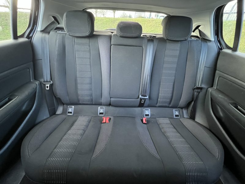 PEUGEOT 308 II (2) 1.2 PURETECH 110 S&S 5CV TECH EDITION, CAMERA DE RECUL, BLUETOOTH, CLIM AUTO, GPS