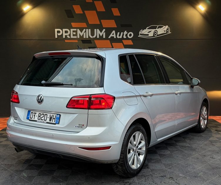 VOLKSWAGEN GOLF SPORTSVAN 2015