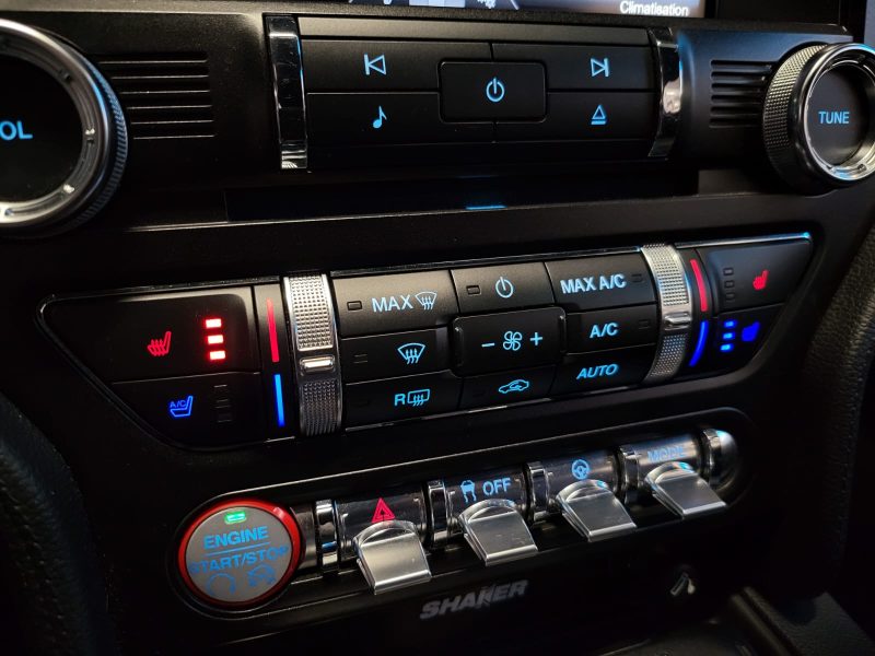 FORD MUSTANG FASTBACK GT 5.0 V8 BVM6 422cv / SUIVI COMPLET FORD / LIGNE INOX AVEC CLAPET / PACK BLAC