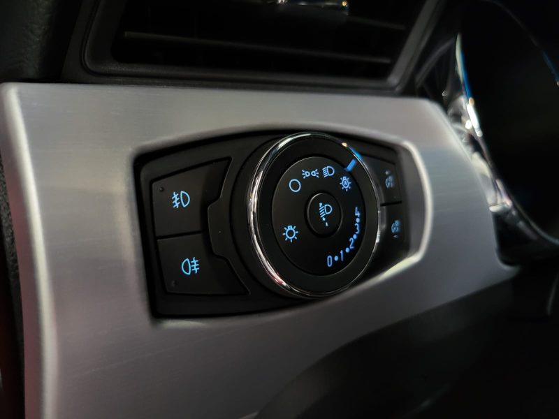 FORD MUSTANG FASTBACK GT 5.0 V8 BVM6 422cv / SUIVI COMPLET FORD / LIGNE INOX AVEC CLAPET / PACK BLAC