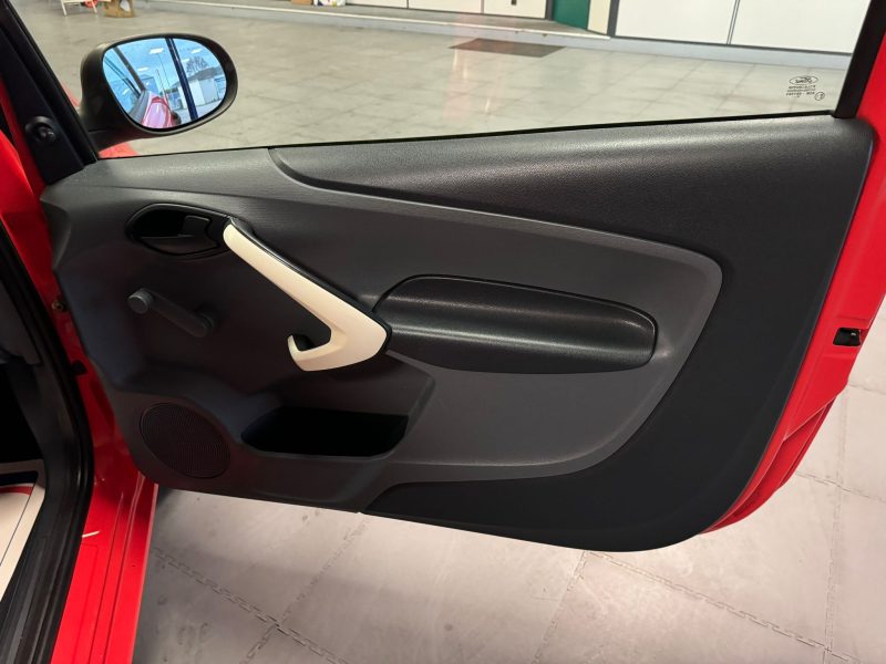 FORD KA  1.2 69 Ambiente 