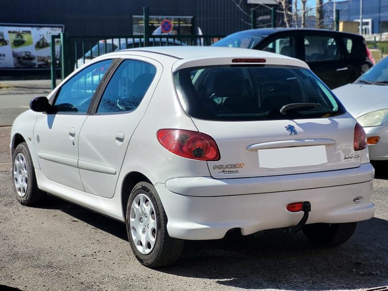 PEUGEOT 206 2008