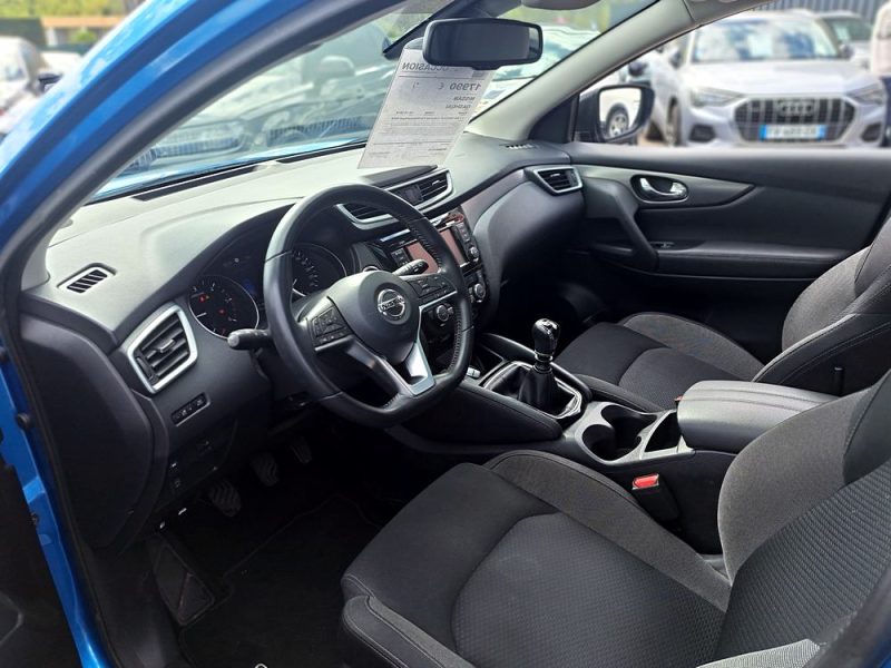NISSAN QASHQAI 2019