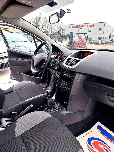 PEUGEOT 207 SW  1.6 HDi 90 Active 