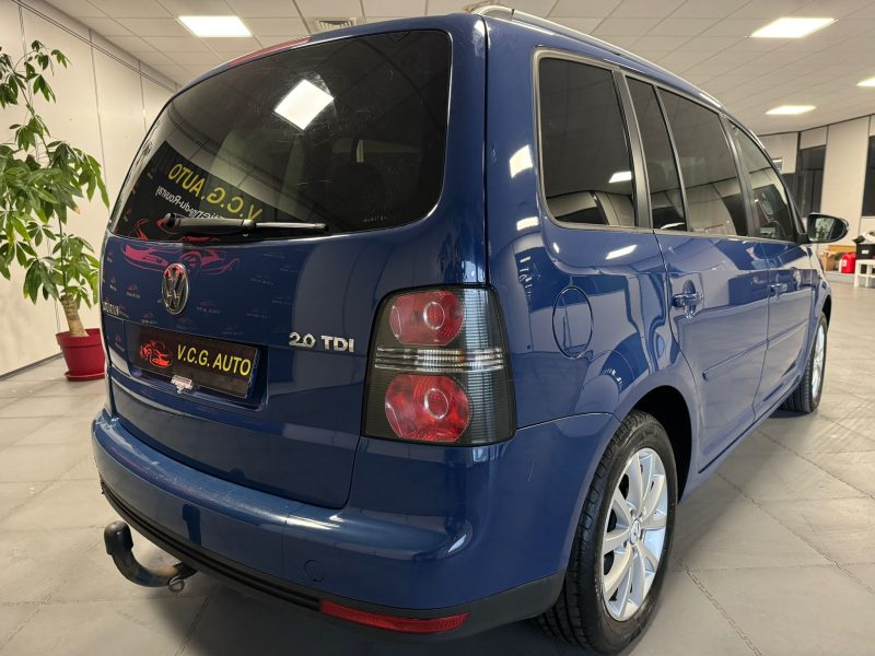 VOLKSWAGEN TOURAN 2.0 TDI 140 Confortline 