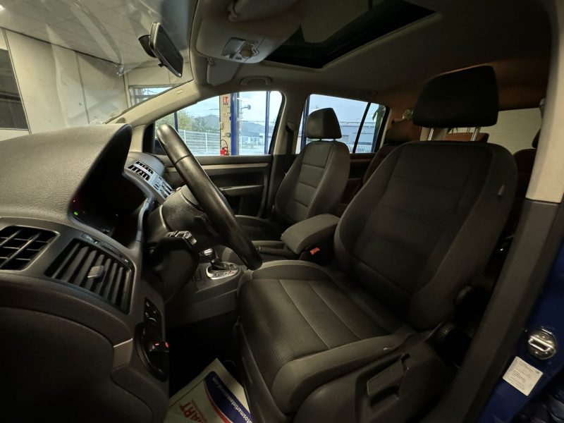 VOLKSWAGEN TOURAN 2.0 TDI 140 Confortline 