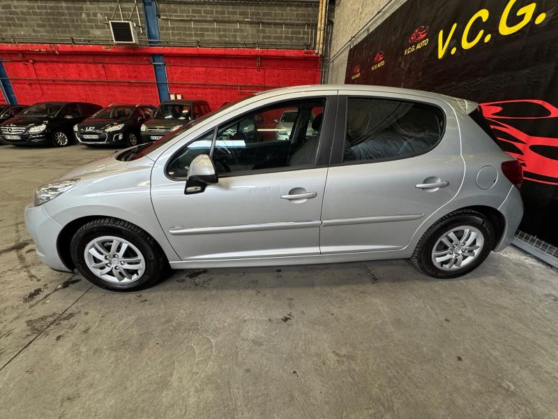 PEUGEOT 207 1.6 HDI 90 Active 