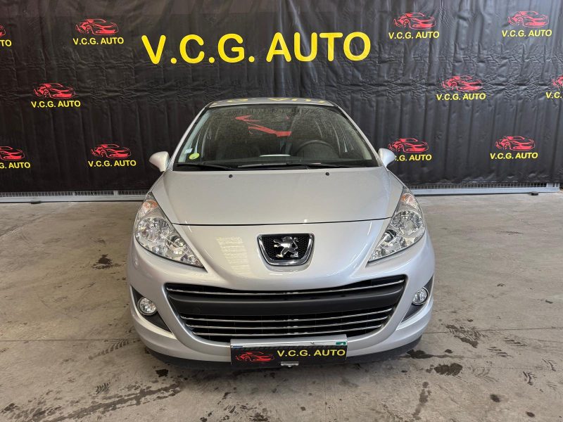 PEUGEOT 207 1.6 HDI 90 Active 