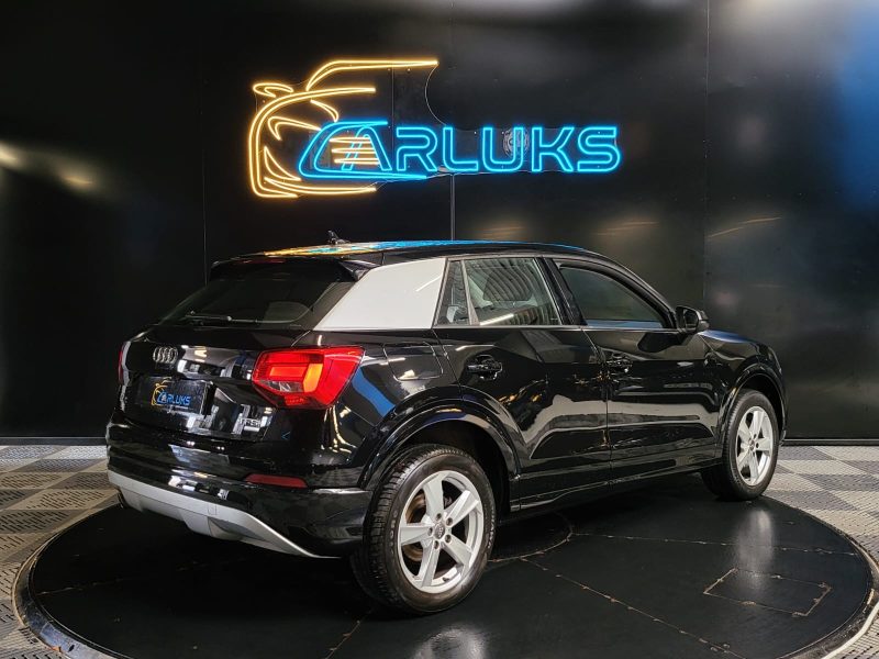 AUDI Q2 1.0 TFSI 116cv SPORT 1.0 TFSI 116cv SPORT / CAMERA DE RECUL / CARPLAY / MODES DE CONDUITE