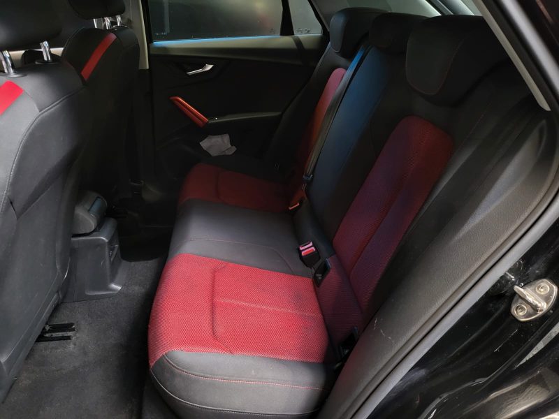 AUDI Q2 1.0 TFSI 116cv SPORT 1.0 TFSI 116cv SPORT / CAMERA DE RECUL / CARPLAY / MODES DE CONDUITE