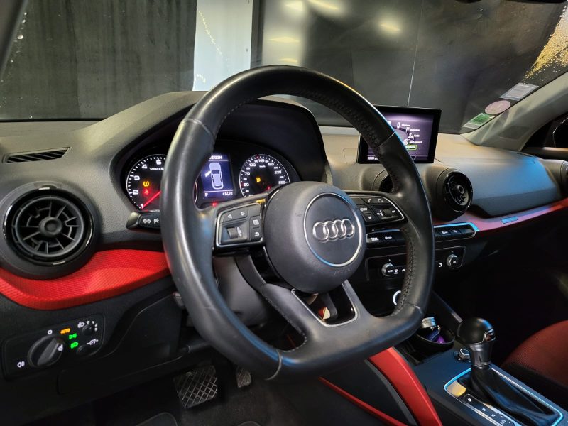 AUDI Q2 1.0 TFSI 116cv SPORT 1.0 TFSI 116cv SPORT / CAMERA DE RECUL / CARPLAY / MODES DE CONDUITE