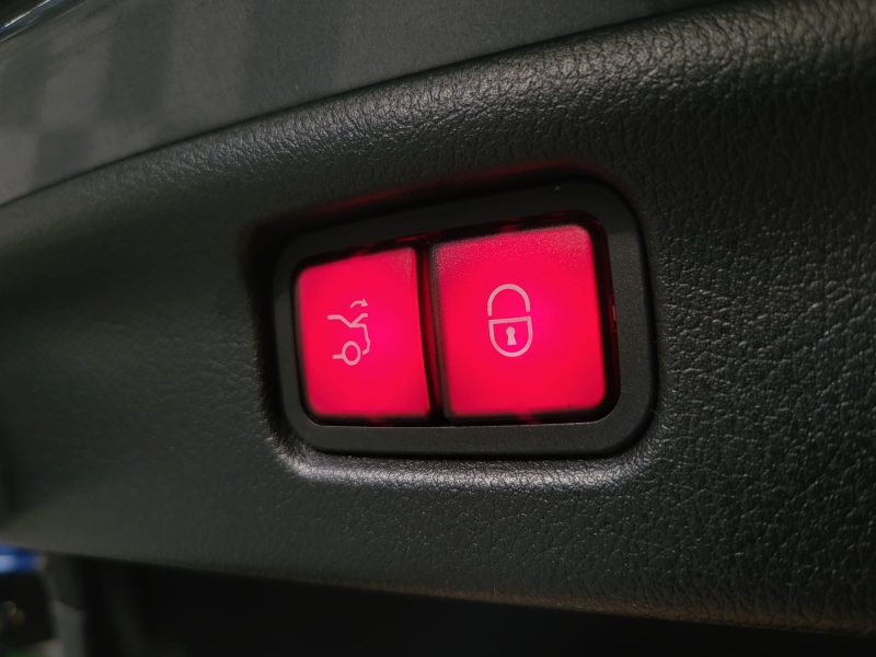 MERCEDES CLASSE C 200 1.5 204CV 9G-TRONIC AMG LINE / TOIT OUVRANT + CAMERA 360° + SIEGES ELECTRIQUE 