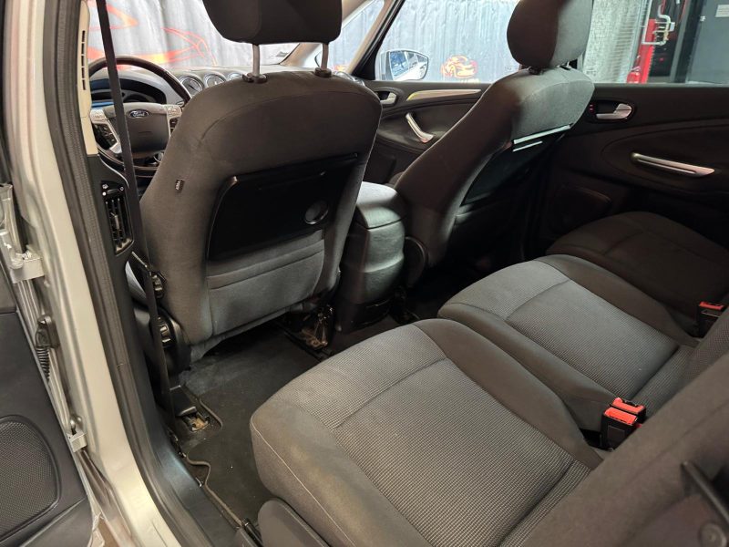 FORD S-MAX 1.8 TDCi 125 Titanium 