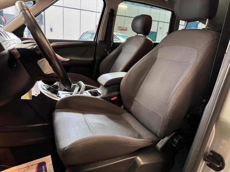 FORD S-MAX 1.8 TDCi 125 Titanium 