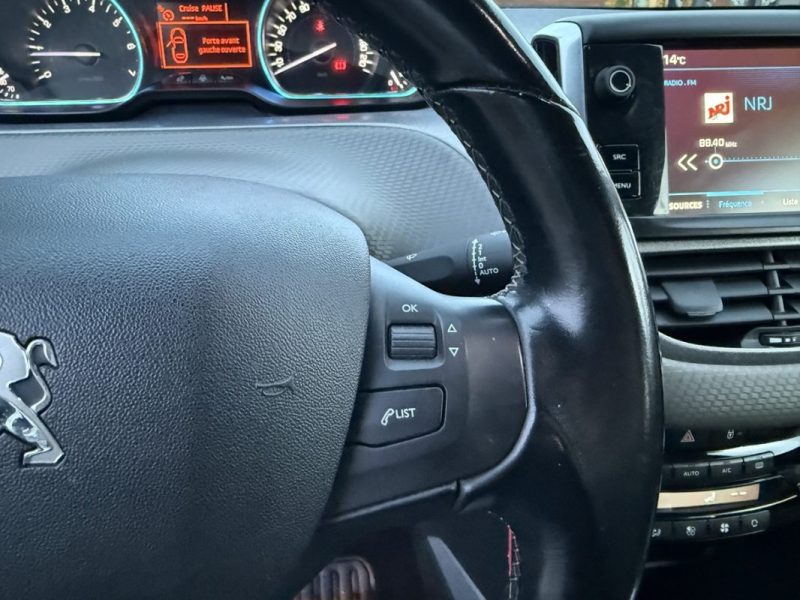 PEUGEOT 2008 II 1.2 PURETECH 130 S&S ALLURE