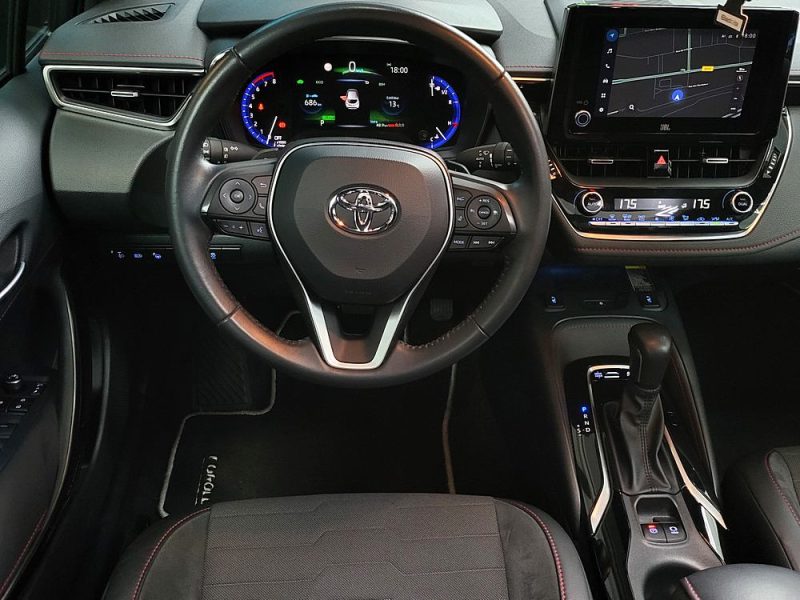 TOYOTA COROLLA Hybrid 184cv Collection CVT / FULL OPTIONS