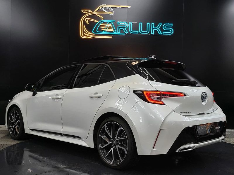 TOYOTA COROLLA Hybrid 184cv Collection CVT / FULL OPTIONS