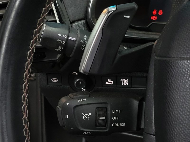 DS DS 7 CROSSBACK 2.0 BlueHDi 180cv Performance Line EAT8