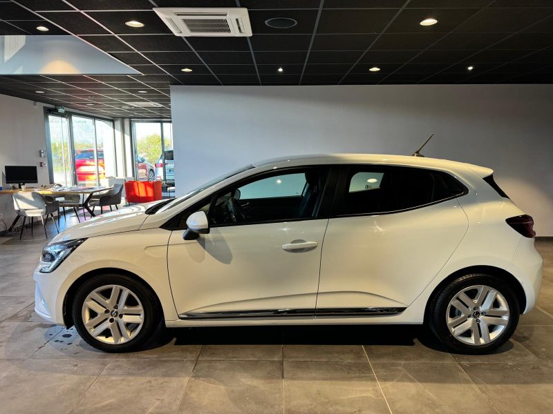 RENAULT CLIO 2021