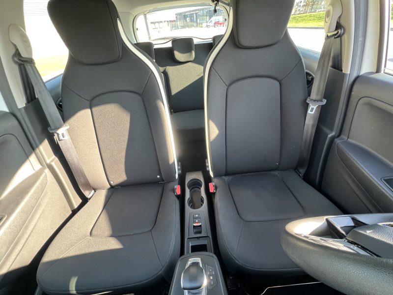 RENAULT ZOE R110 LIFE 52 KWH APPLE CARPLAY / BLUETOOTH / REGULATEUR DE VITESSE / CLIM AUTO